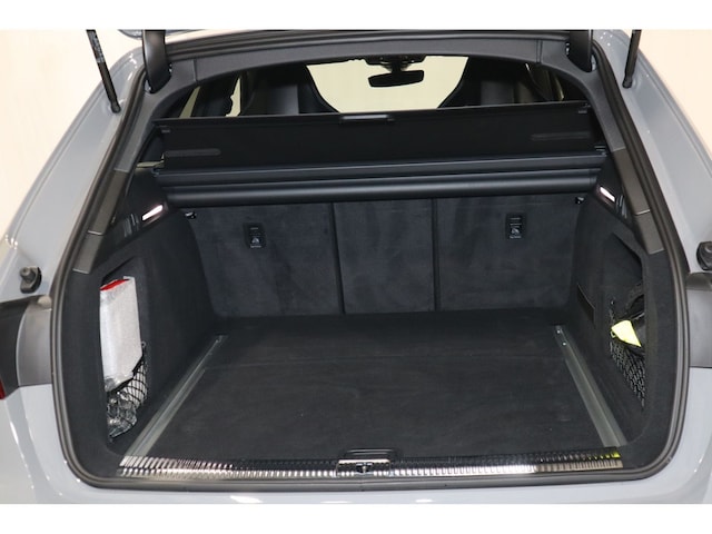 Audi RS4 Avant Quattro