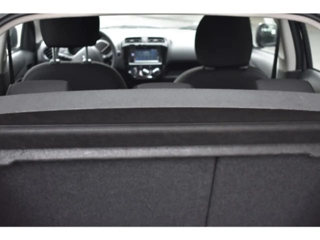 Mitsubishi Space Star Star