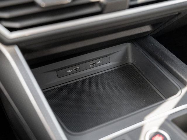 Seat Leon 1.5 eTSI DSG Sportstourer