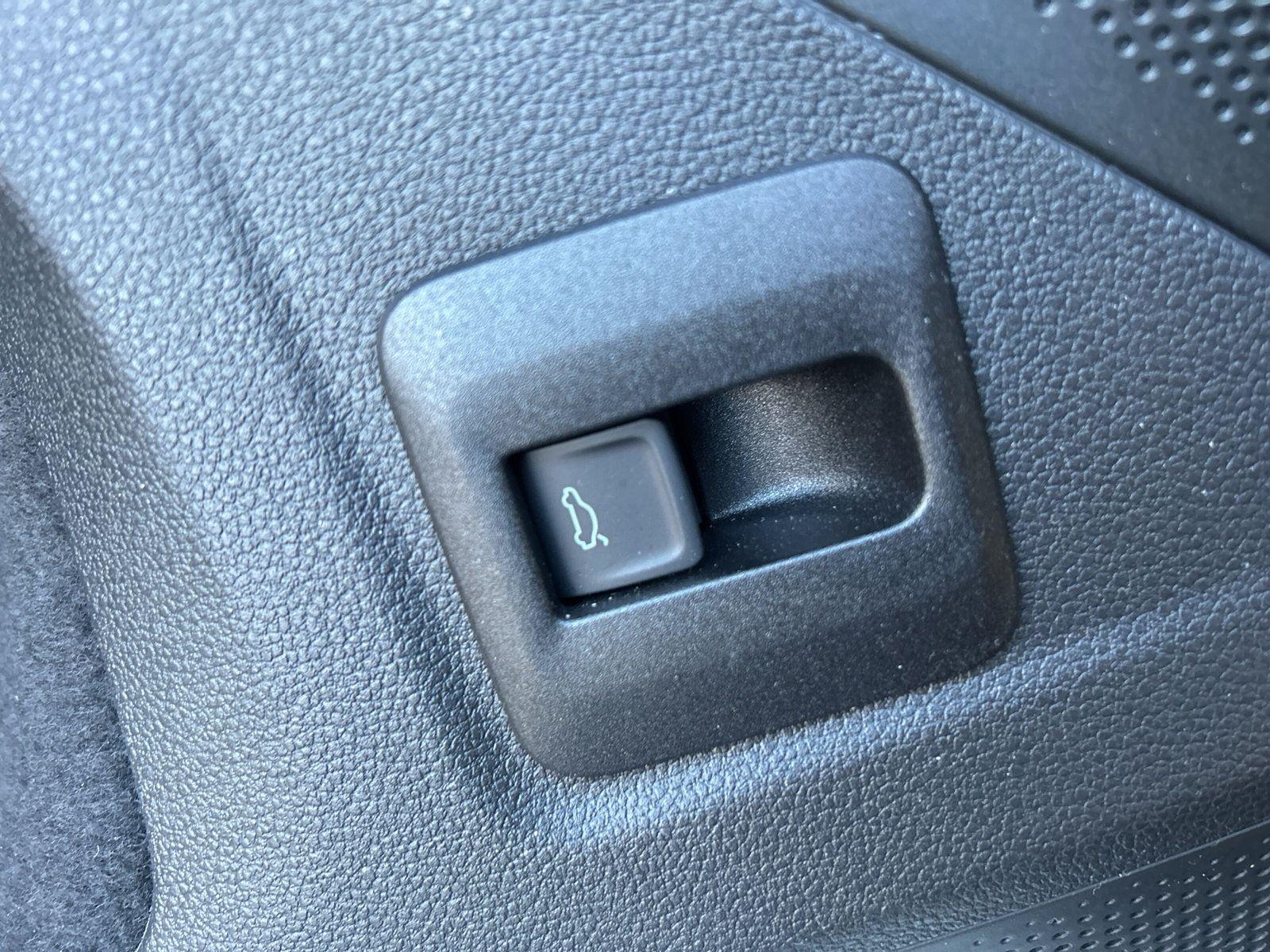 Volkswagen Tiguan 2.0 TSI DSG R-Line