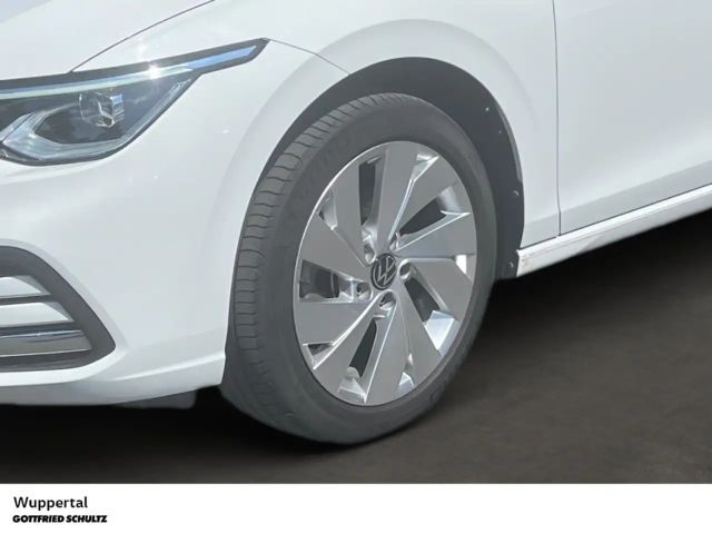 Volkswagen Golf 1.5 eTSI DSG