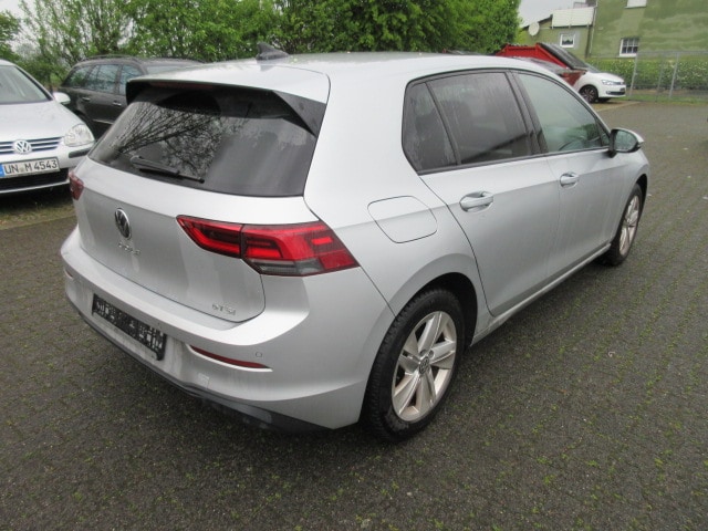 Volkswagen Golf 1.5 eTSI DSG