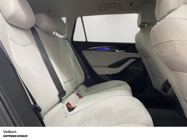 Volkswagen Passat 1.5 eTSI Business DSG