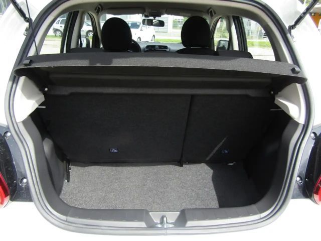 Mitsubishi Space Star Star