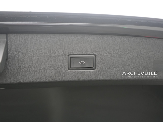 Volkswagen T-Roc T-Roc R  PANO MATRIX AKRAPOVIC AHK LEDER MEMOR