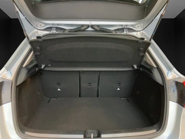 Mercedes-Benz A 180 A 180 d Progressive