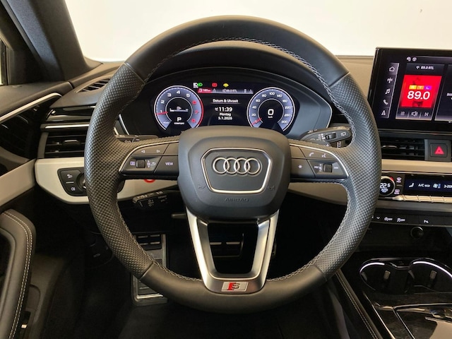 Audi A4 40 TFSI Avant S-Line S-Tronic