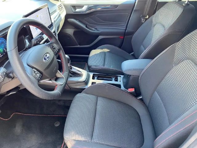 Ford Focus ST Line Wagon