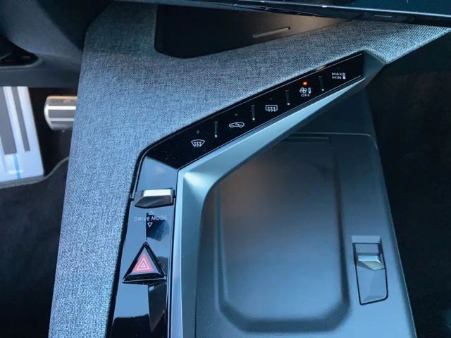 Peugeot E-5008 GT-Line