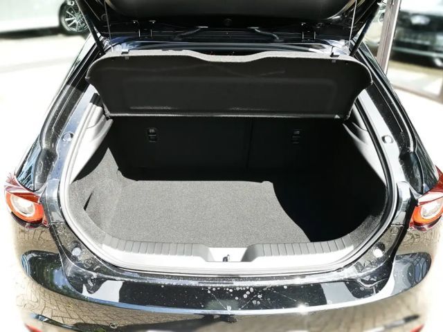 Mazda 3 2.5L SkyActiv e-Skyactiv