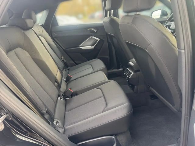 Audi Q3 35 TFSI S-Line S-Tronic