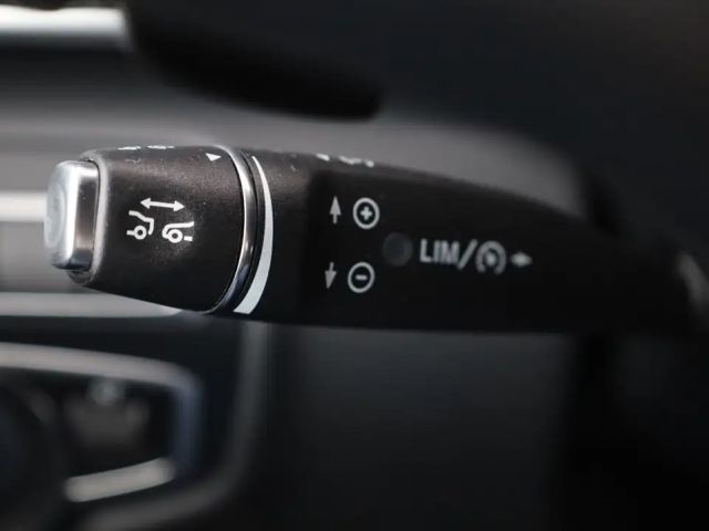 Mercedes-Benz V 220 V 220 d