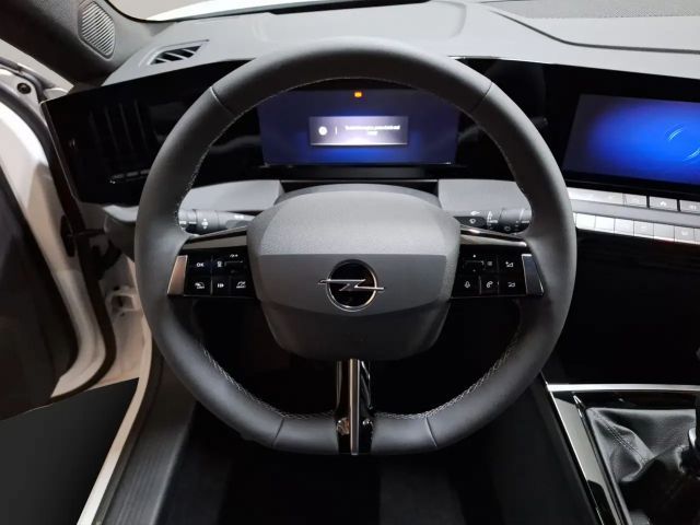 Opel Astra 1.2 Turbo Edition Turbo