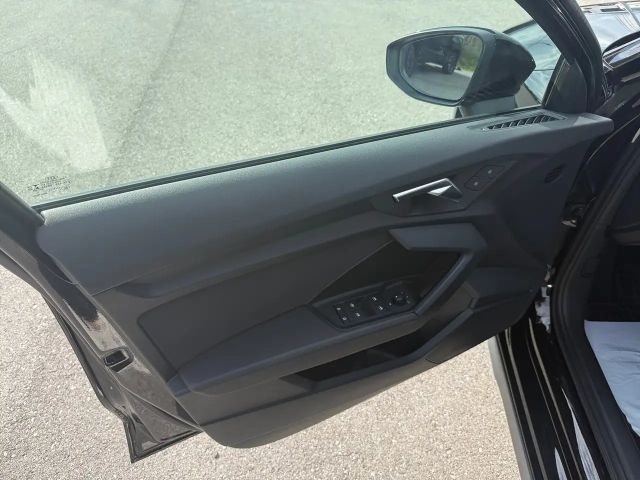 Audi A3 30 TDI Sedan