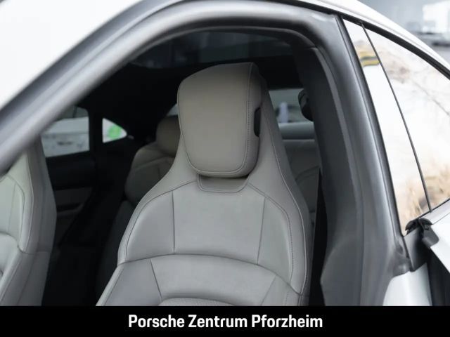 Porsche Taycan InnoDrive Luftfederung Rückfahrkamera