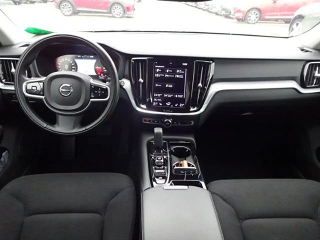 Volvo V60 AWD R-Design T6