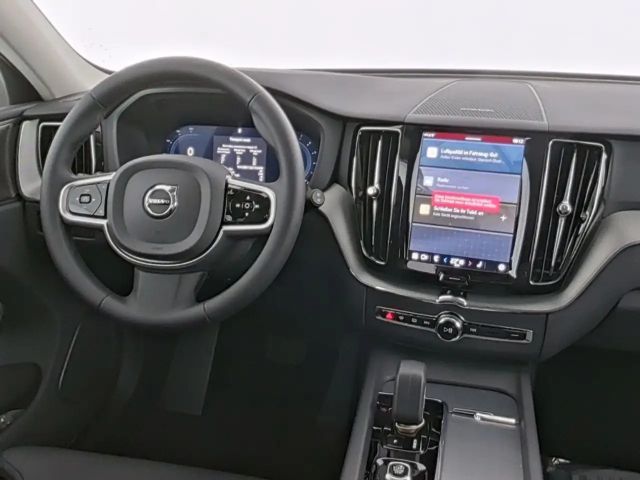 Volvo XC60 AWD Dark Plus