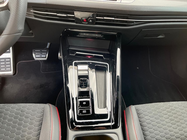 Volkswagen Golf 2.0 TSI GTI