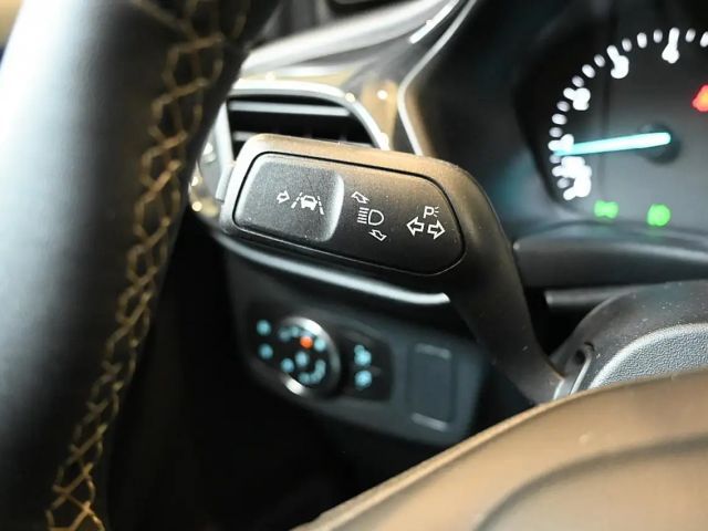 Ford Puma EcoBoost Titanium