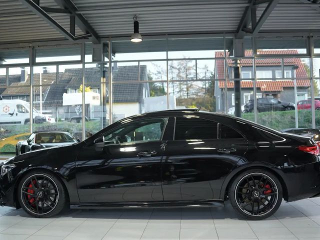 Mercedes-Benz CLA 45 AMG 4MATIC AMG Line Sedan