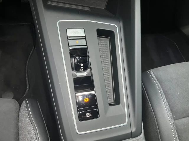 Volkswagen Golf Business DSG Variant