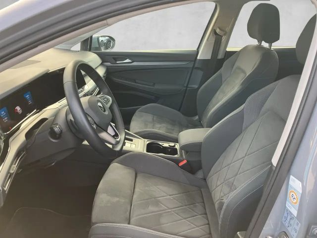 Volkswagen Golf DSG Style