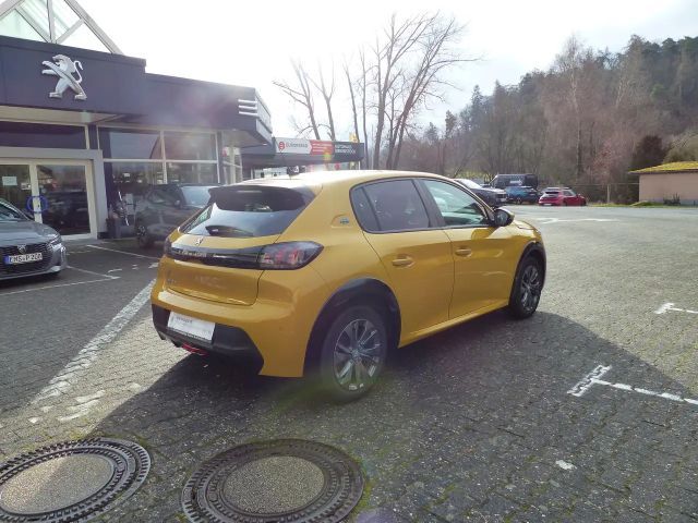 Peugeot E-208 Active Pack