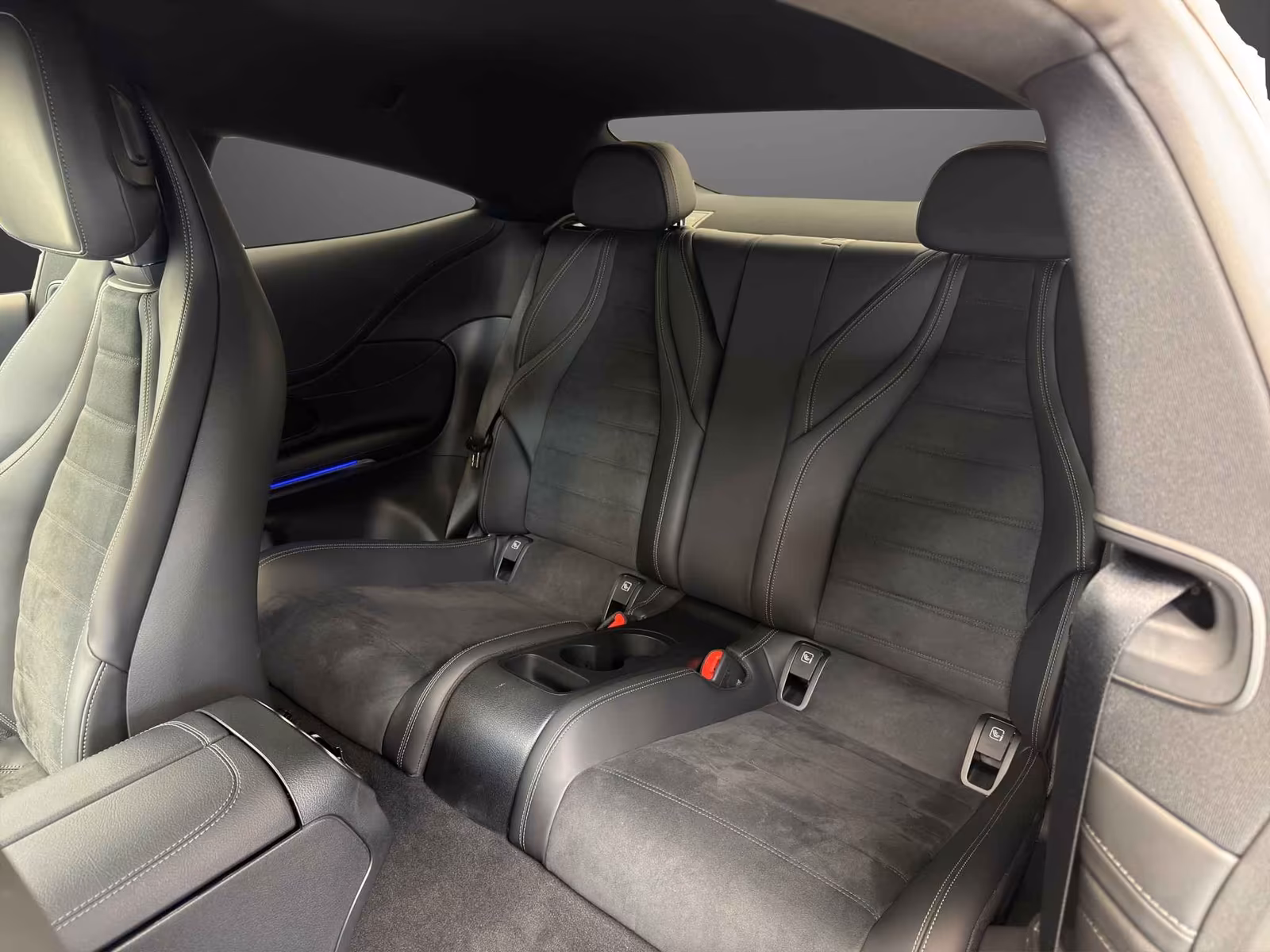 Mercedes-Benz CLE 300 4MATIC AMG Line