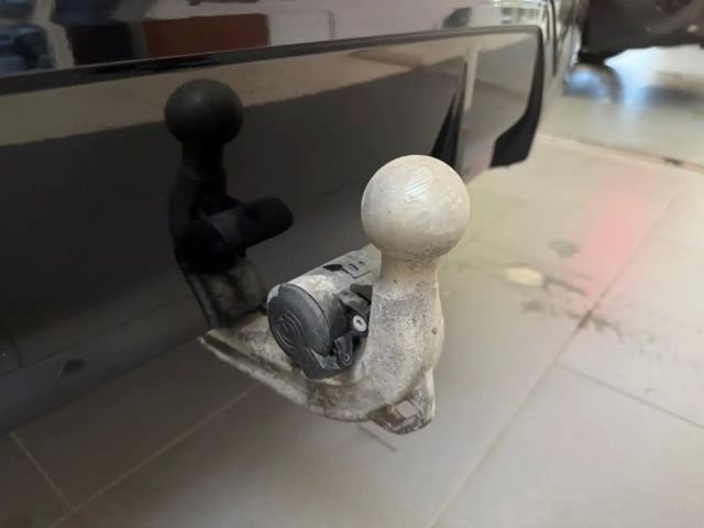 BMW 320 320d M-Sport Sedan xDrive