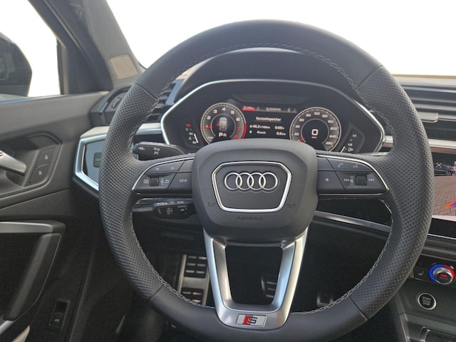 Audi Q3 35 TFSI S-Line S-Tronic