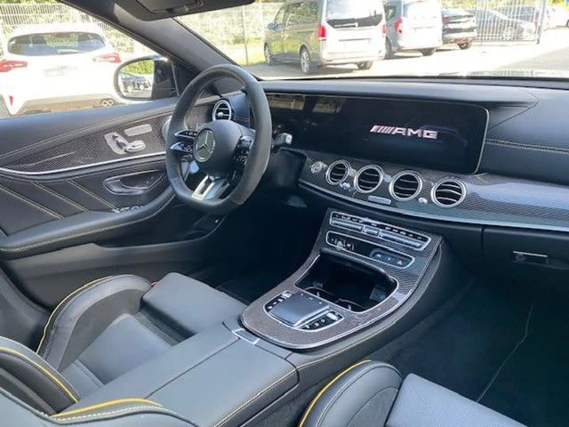 Mercedes-Benz E 63 AMG AMG Line