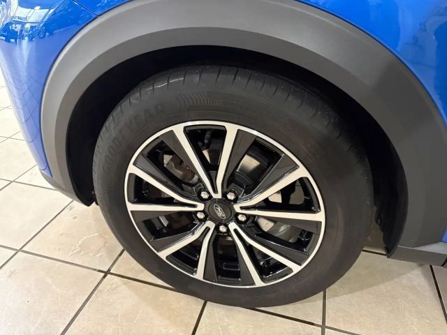 Ford Puma EcoBoost Titanium