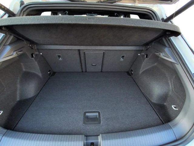 Volkswagen T-Roc 1.5 TSI DSG R-Line