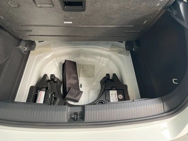 Volkswagen T-Roc Style, ACC, Park Assist, LED, Lane Assist, DAB+