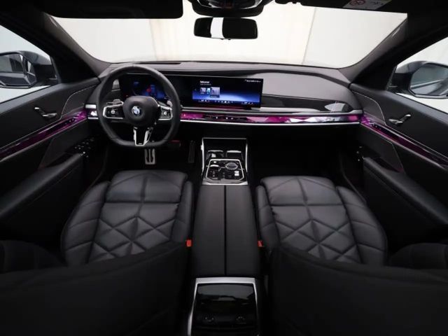 BMW 740 M-Sport Sedan