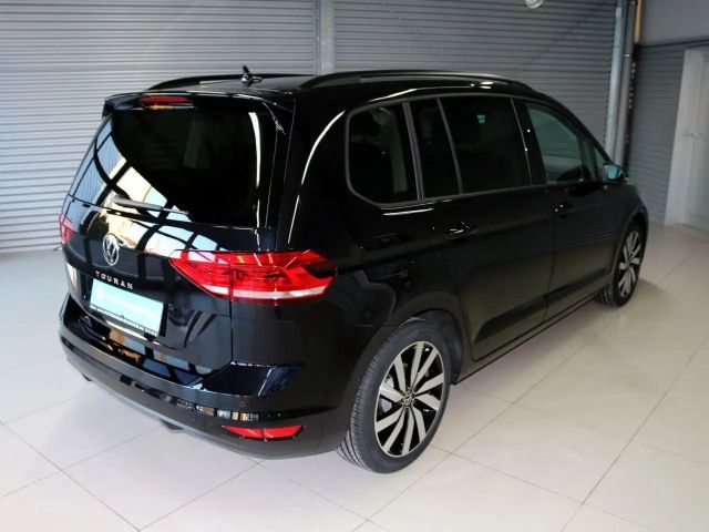 Volkswagen Touran 1.5 TSI DSG Highline