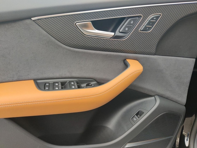 Audi RS Q8 Performance Quattro