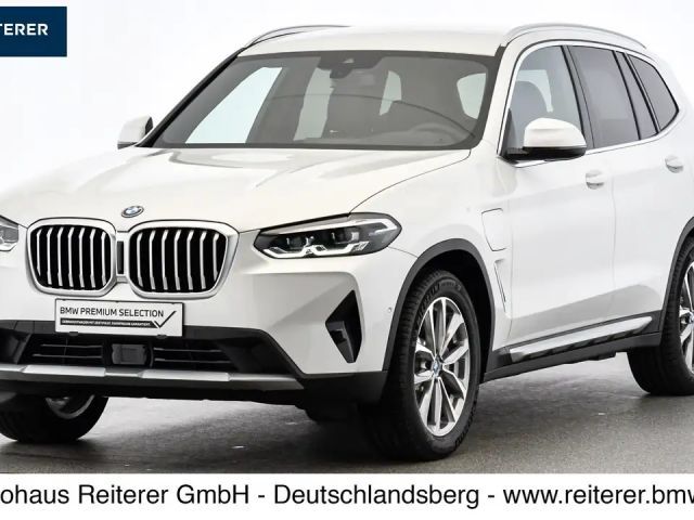 BMW X3 xDrive30e