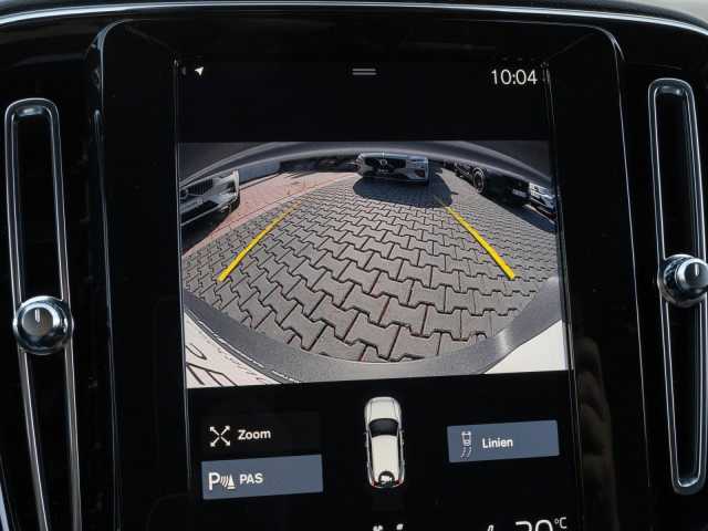 Volvo XC40 R-Design Recharge