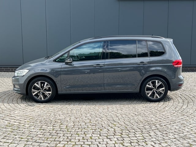 Volkswagen Touran 2.0 TDI DSG Style