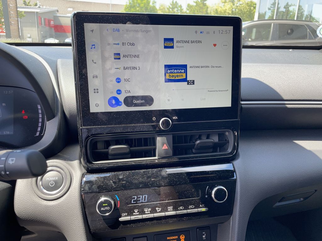 Toyota Yaris Cross 4x2 5-deurs Plus