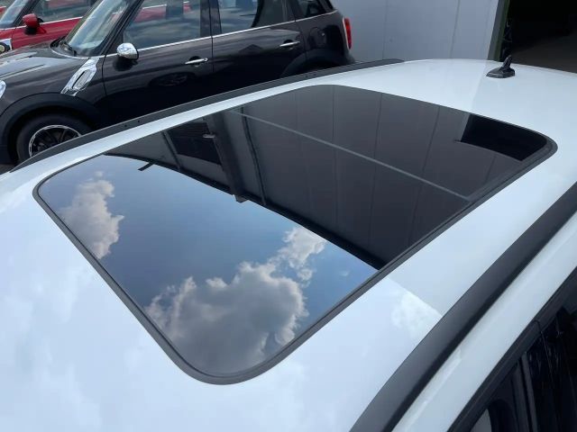 Audi A4 40 TDI Avant S-Line