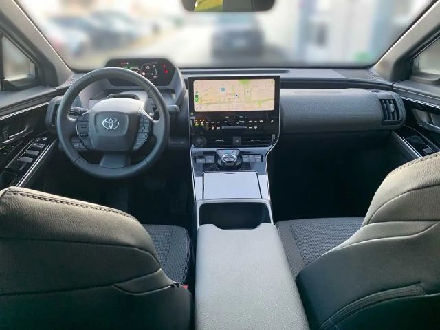 Toyota bZ4X 4x2 Team D