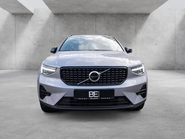 Volvo XC40 Dark Plus
