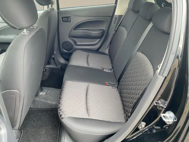 Mitsubishi Space Star CVT Star