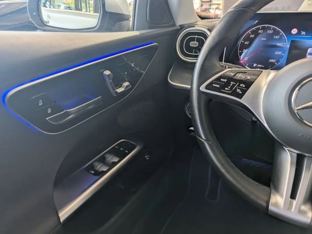 Mercedes-Benz C 180 AVANTGARDE