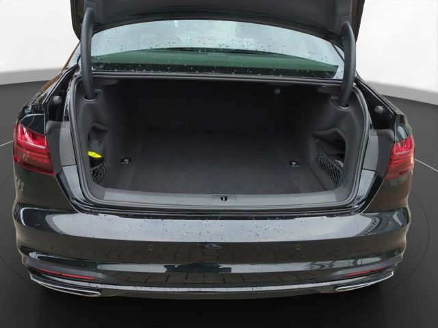 Audi A4 40 TDI Quattro Sedan