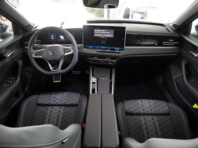 Volkswagen Passat R-Line eHybrid