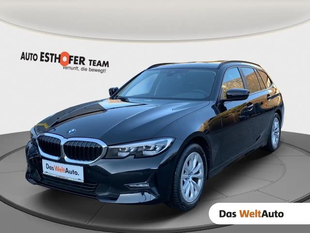 BMW 320 320d Touring xDrive
