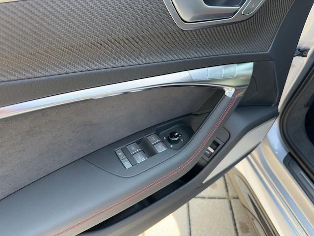 Audi RS6 Avant Quattro